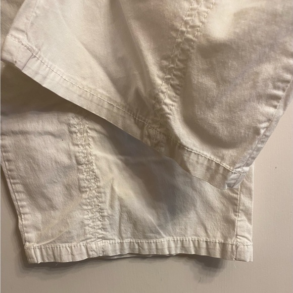 Y2K White Pants Woman’s Cargo Style. It has no label but I’m assuming it’s a S/M - Picture 5 of 16